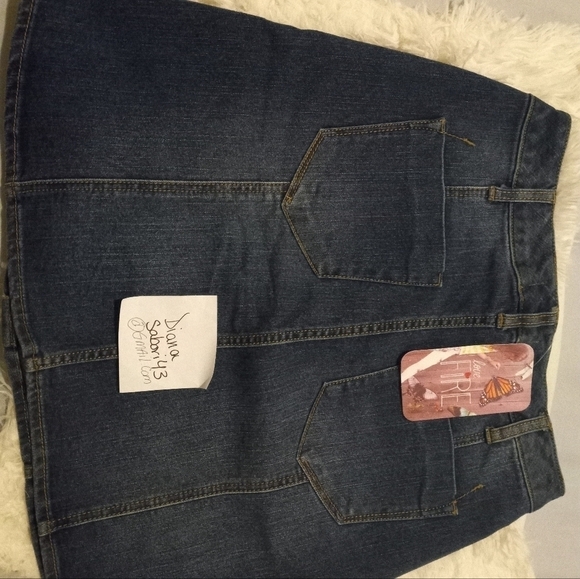 Love Fire Denim skirt - Picture 6 of 6